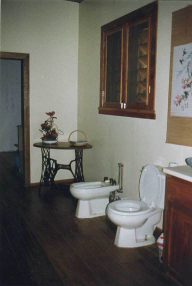 Bathroom2